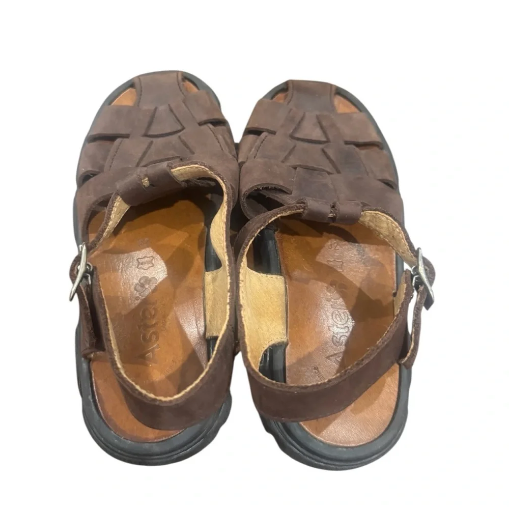 Asher Skyno Marine Brown Kids Leather Sandals Size 32 EU 1 US